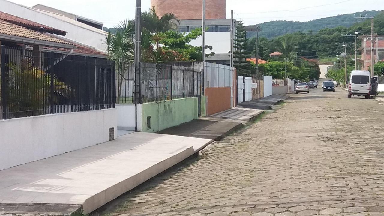 Casa Temporada Beto Carrero Vila Penha  Exterior foto